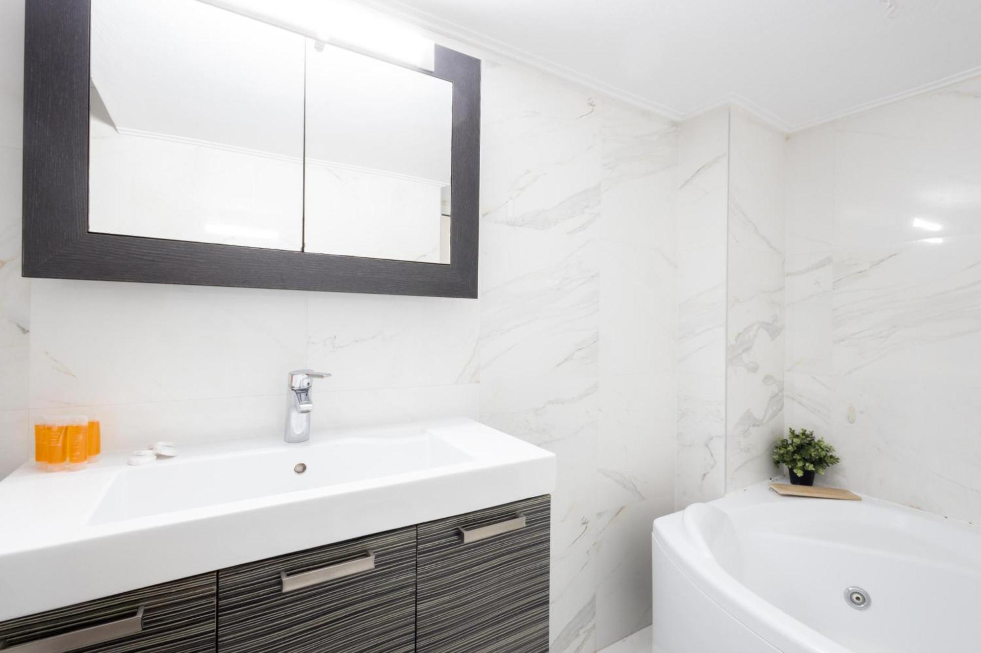A Luxury & Comfortable Apt In Atena Exterior foto