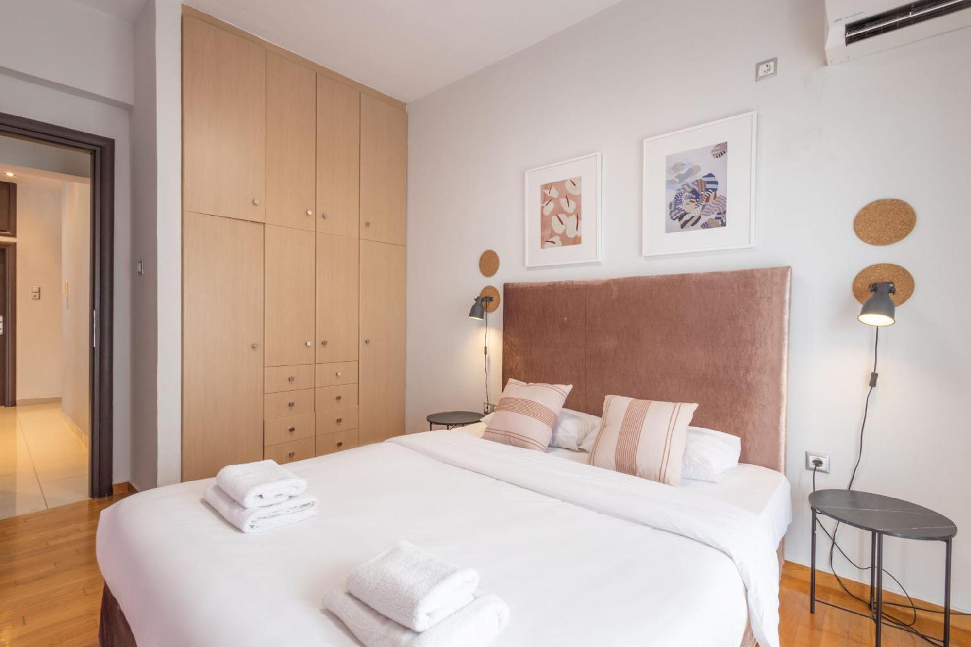 A Luxury & Comfortable Apt In Atena Exterior foto